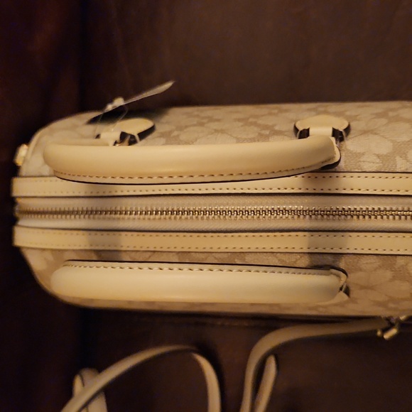 Kate Spade Beige Patterned Satchel *Convert Into Shoulder/ Crossbody With Strap* - Picture 8 of 12
